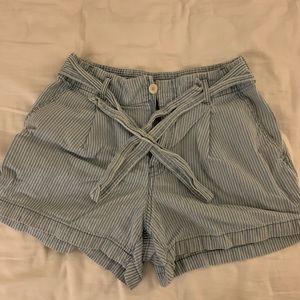 Gap shorts